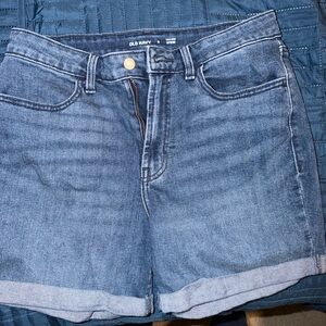 Old Navy Women's Classic Blue Jean Shorts